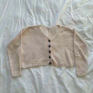 American Eagle Beige Sweater